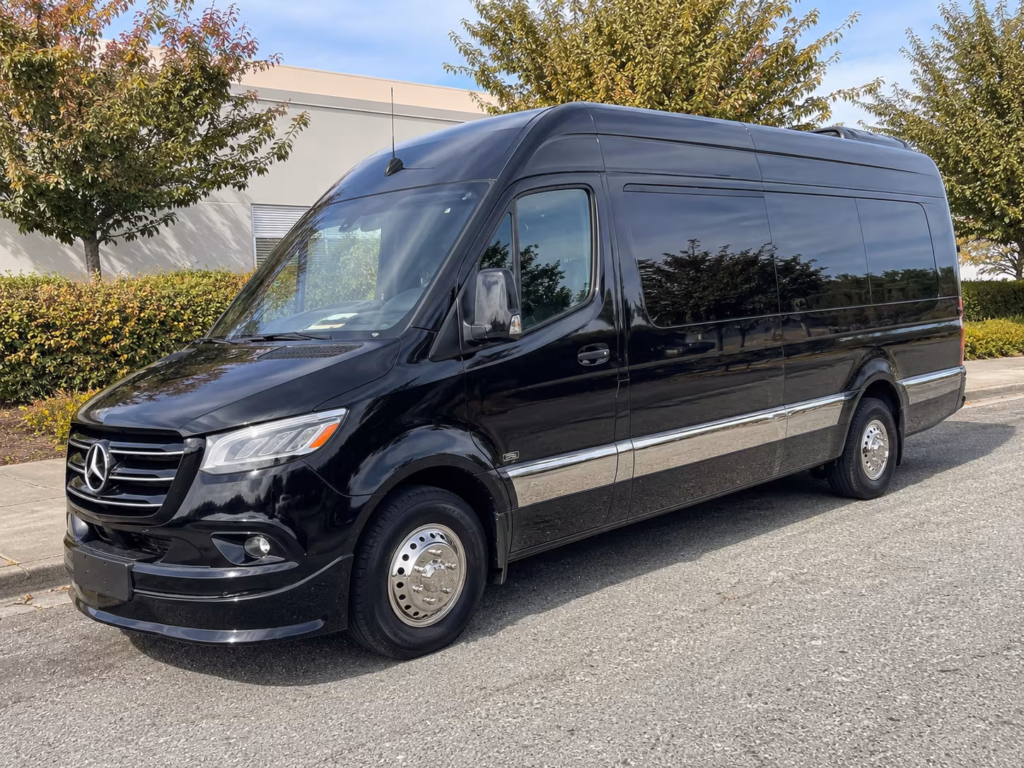 book a bus for your next corporate event 2